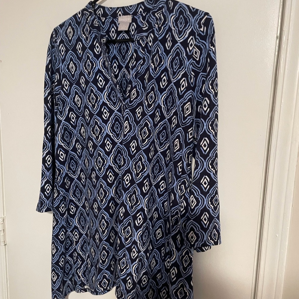 Chicos Navy Blue Geometric V-Neck Women's Tunic